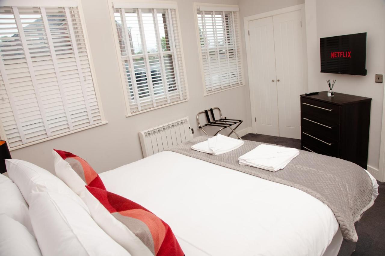 High Life Serviced Apartments - Old Town Swindon Exterior photo